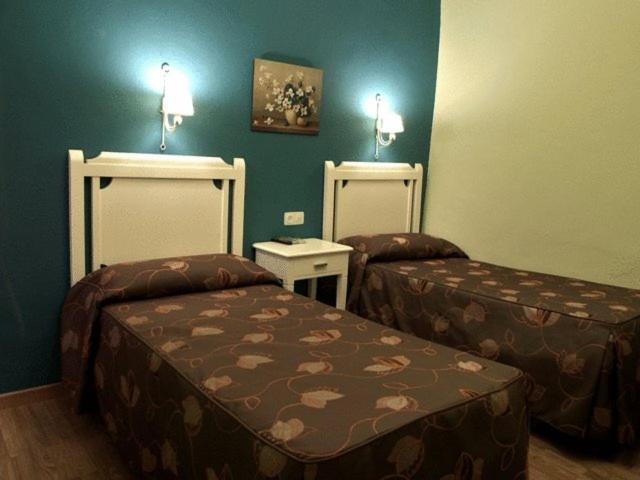 Hostal El Caballo Blanco Осуна Екстер'єр фото